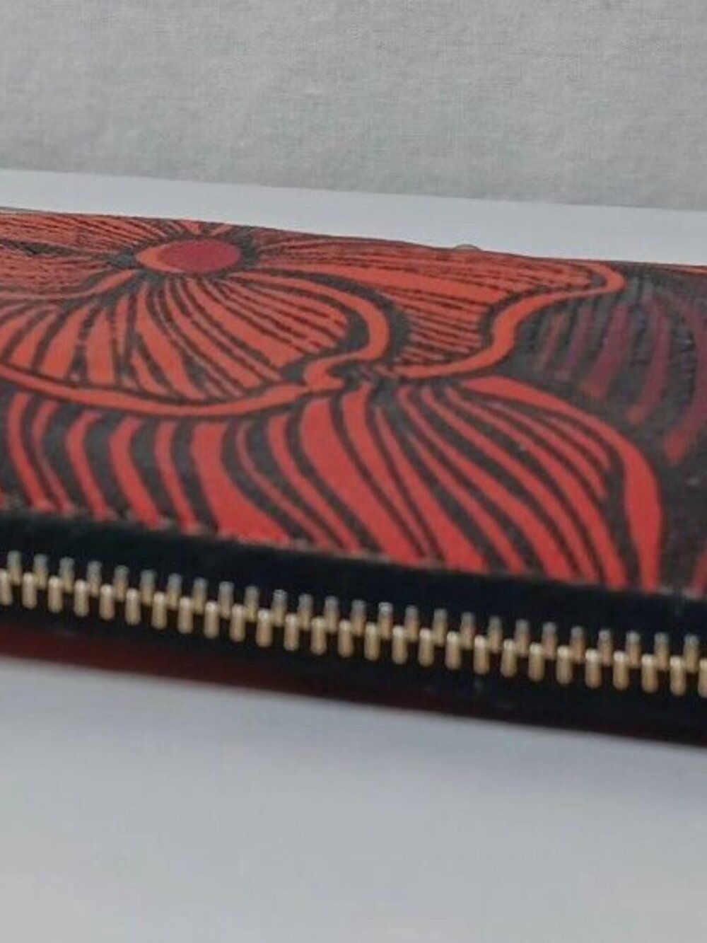 Vintage 1970s Change Purse Kiss Lock Zip Up Flower Power Orange Red Vinyl - Picture 7 of 9